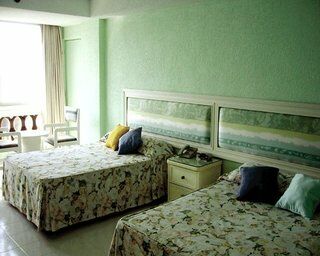 Hotel And Club Aladinos 阿卡普尔科 外观 照片